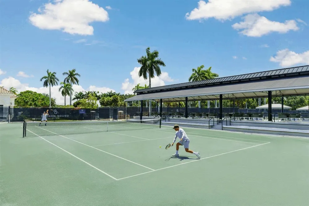 6301 NW 25th Way Boca Raton, FL 33496