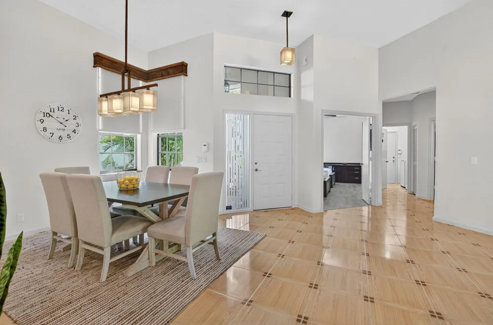 6301 NW 25th Way Boca Raton, FL 33496