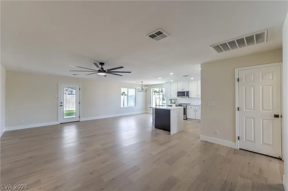 478 Hank Circle Overton, NV 89040