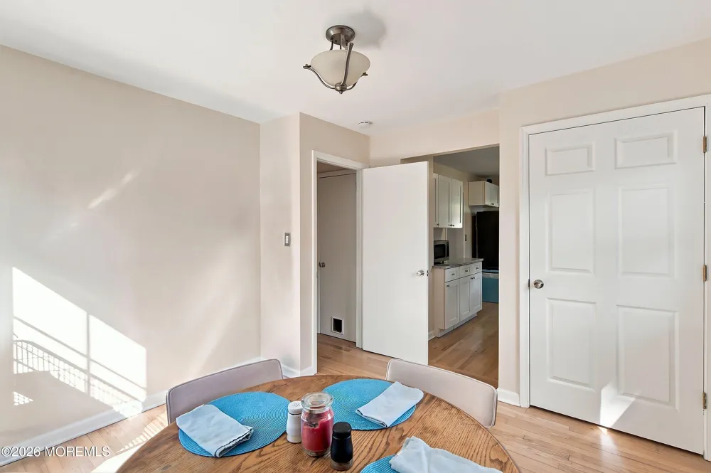 122 9th Street Belford, NJ 07718