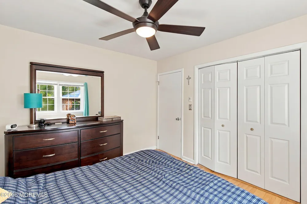 122 9th Street Belford, NJ 07718