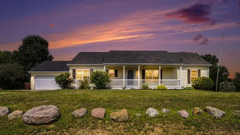 1082 Azalea Drive