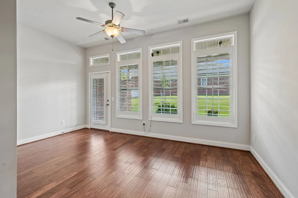 1219 Chickadee Cir Hermitage, TN 37076
