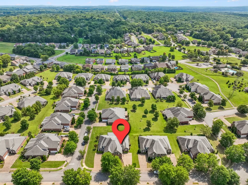 1219 Chickadee Cir Hermitage, TN 37076