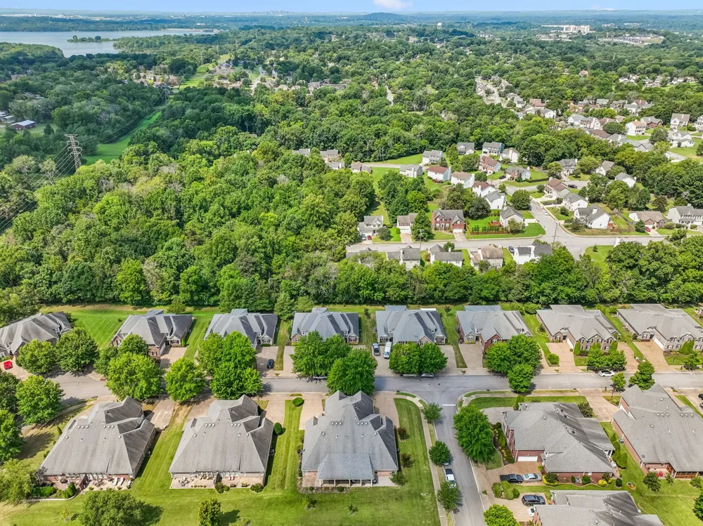 1219 Chickadee Cir Hermitage, TN 37076