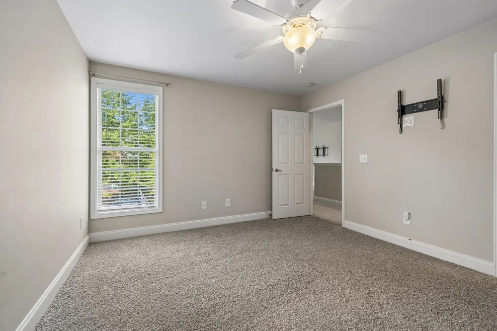 1219 Chickadee Cir Hermitage, TN 37076