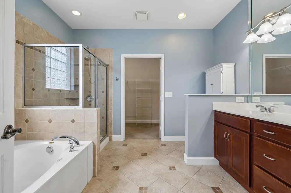1219 Chickadee Cir Hermitage, TN 37076