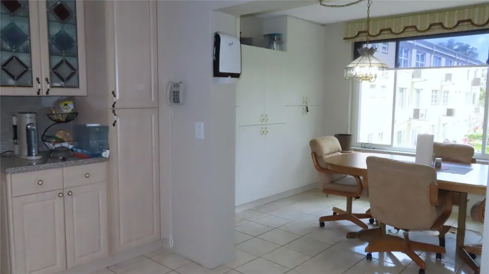 2402 ECUADORIAN WAY #34 Clearwater, FL 33763