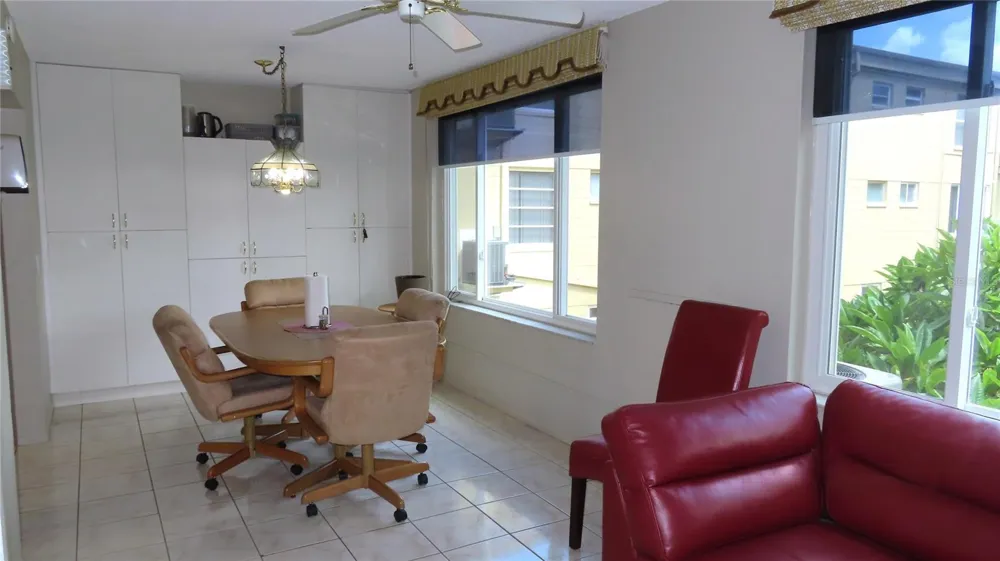 2402 ECUADORIAN WAY #34 Clearwater, FL 33763