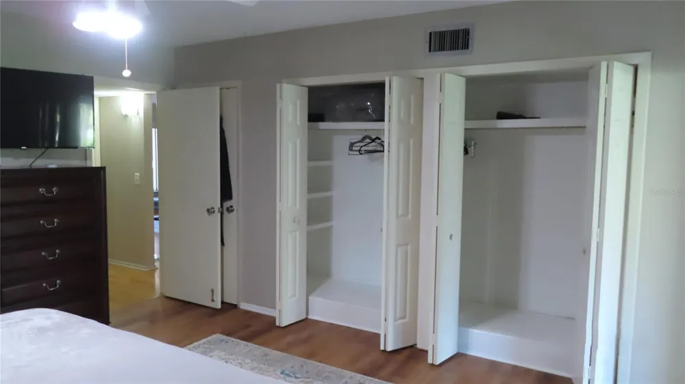 2402 ECUADORIAN WAY #34 Clearwater, FL 33763