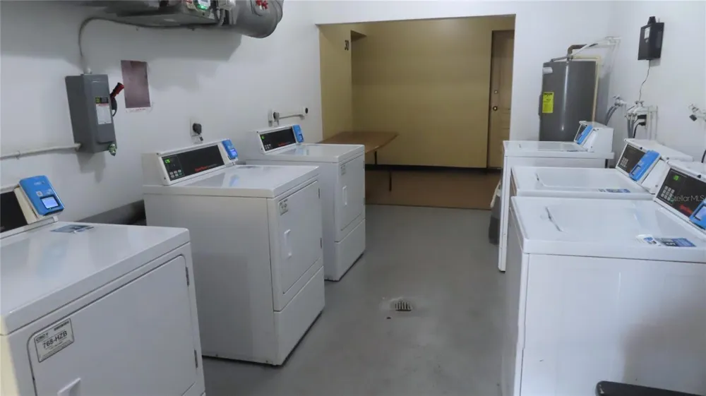 2402 ECUADORIAN WAY #34 Clearwater, FL 33763