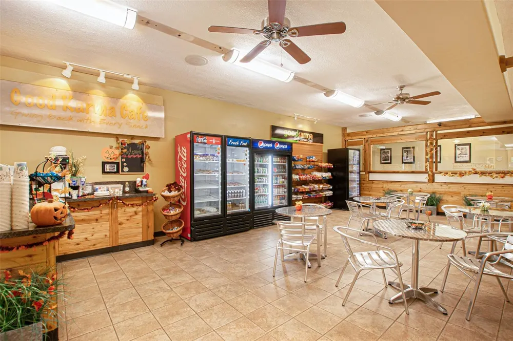 2402 ECUADORIAN WAY #34 Clearwater, FL 33763