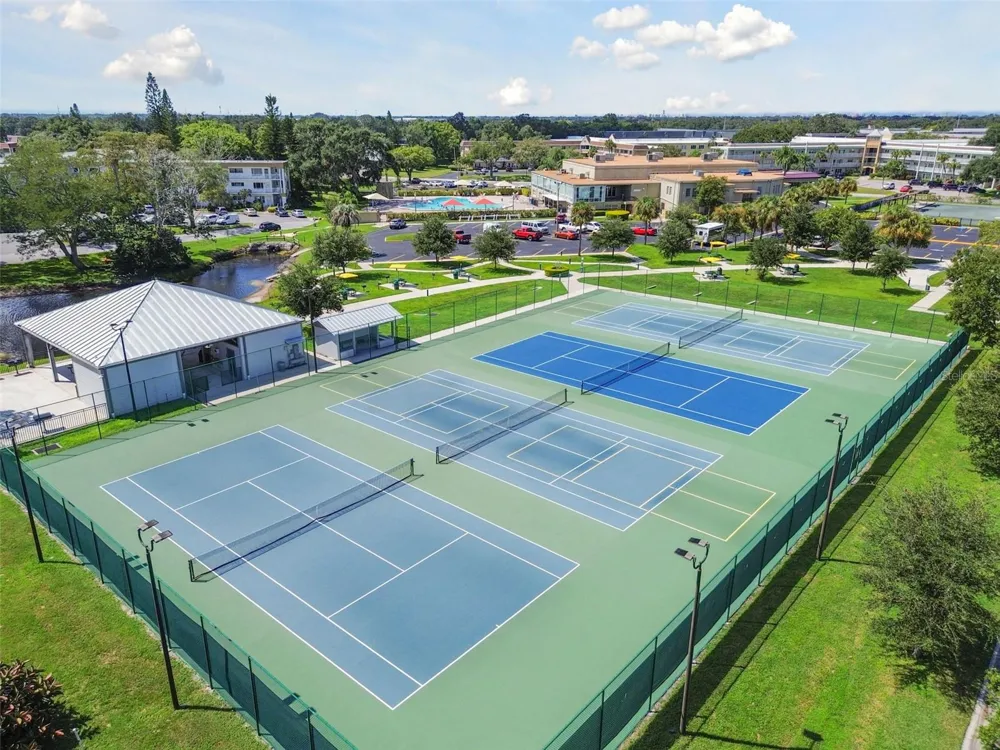 2402 ECUADORIAN WAY #34 Clearwater, FL 33763