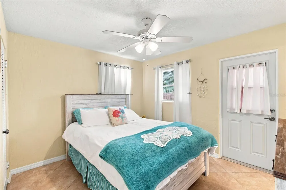 414 FLUSHING AVENUE Daytona Beach, FL 32118