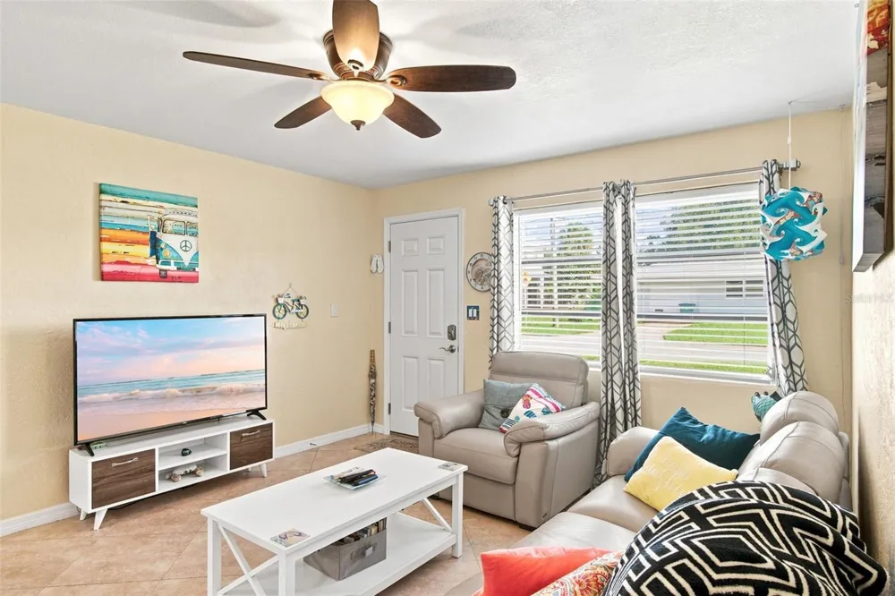 414 FLUSHING AVENUE Daytona Beach, FL 32118