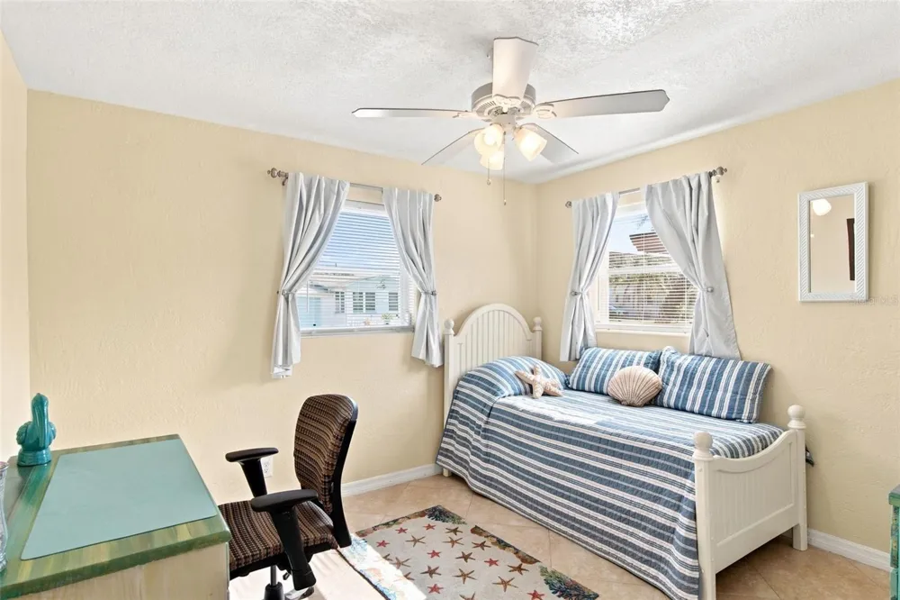 414 FLUSHING AVENUE Daytona Beach, FL 32118