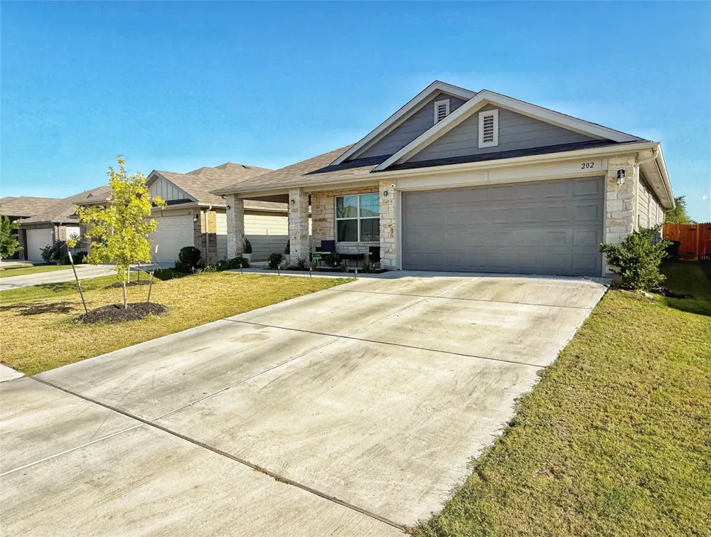 202 Canadian River Trail Hutto, TX 78634