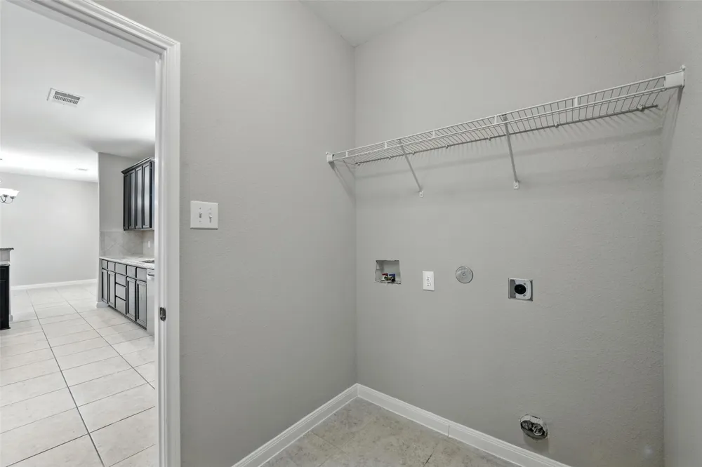 2401 Fall Leaf Court Denton, TX 76209