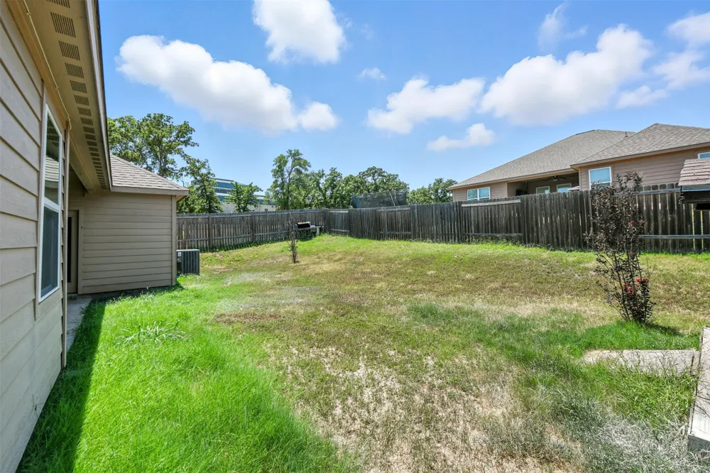 2401 Fall Leaf Court Denton, TX 76209
