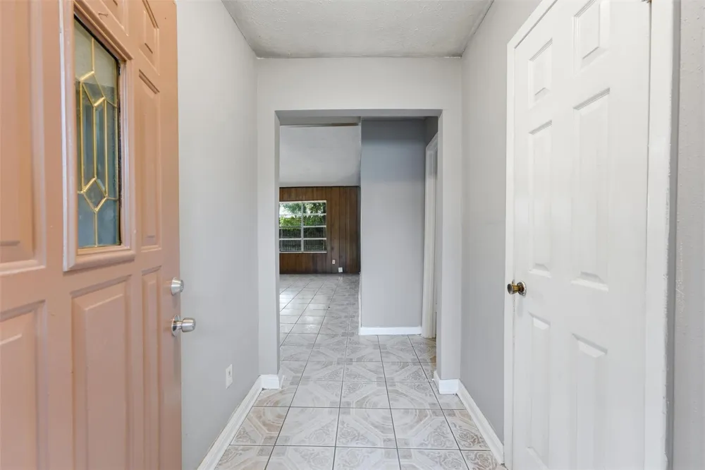 12402 Enchanted Path Drive Houston, TX 77044