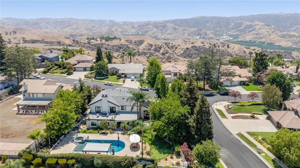 408 Edgemont Drive Redlands, CA 92373