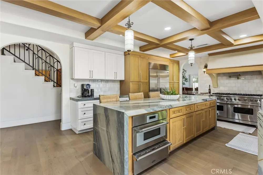 408 Edgemont Drive Redlands, CA 92373