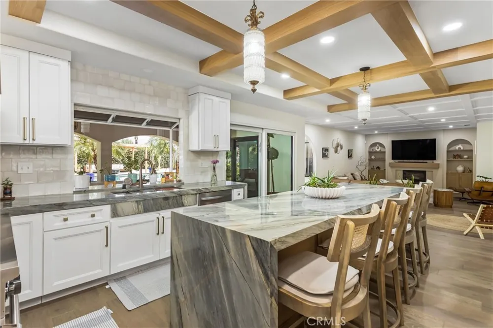 408 Edgemont Drive Redlands, CA 92373