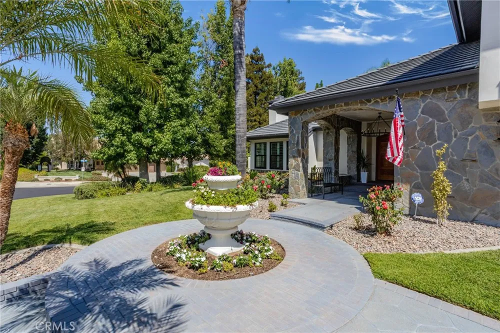 408 Edgemont Drive Redlands, CA 92373