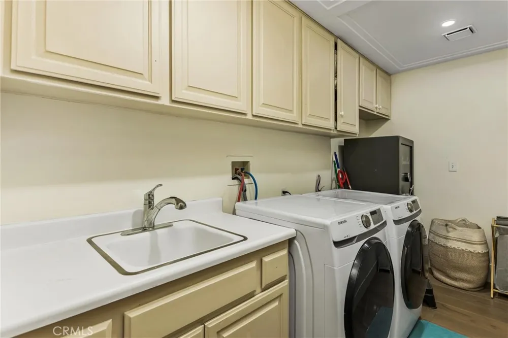 408 Edgemont Drive Redlands, CA 92373