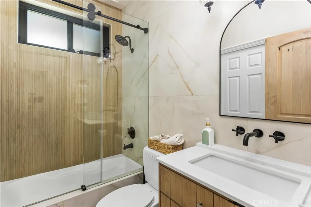 408 Edgemont Drive Redlands, CA 92373