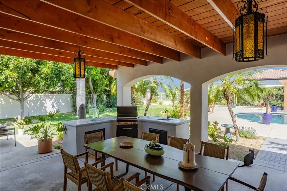 408 Edgemont Drive Redlands, CA 92373