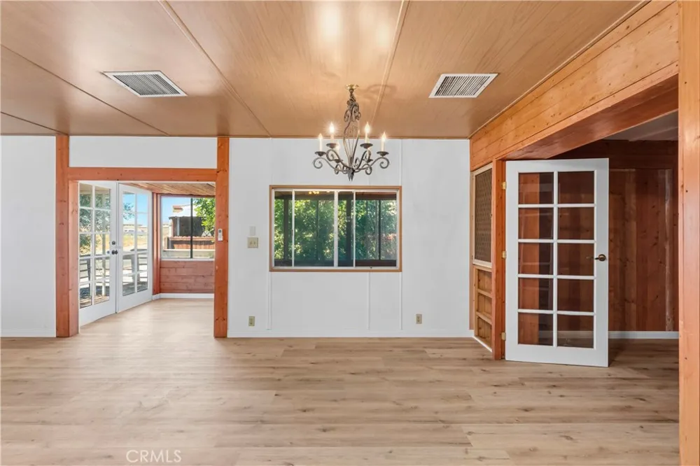 26050 Sultanas Homeland, CA 92548