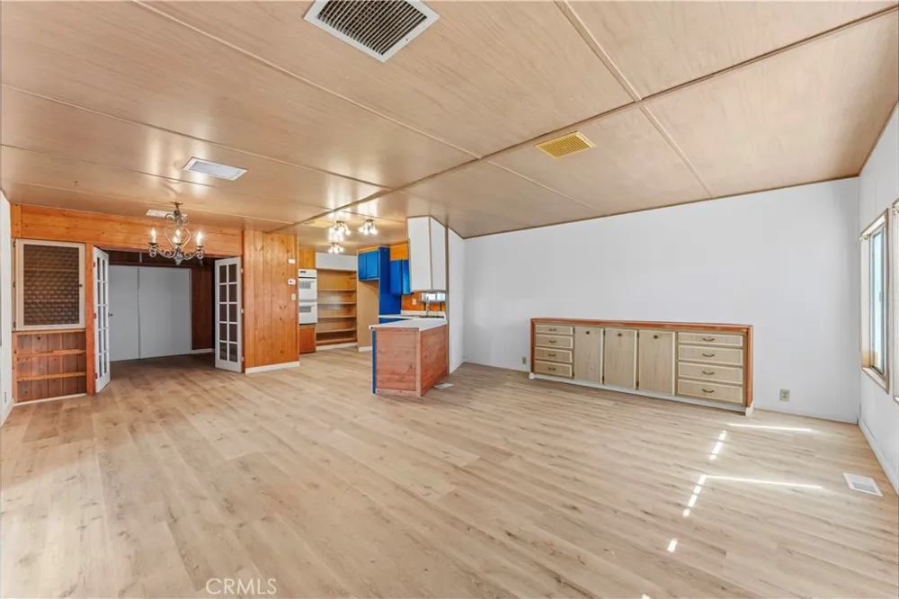 26050 Sultanas Homeland, CA 92548