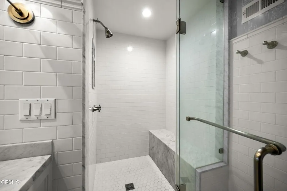 412 Oaklawn Avenue South Pasadena, CA 91030