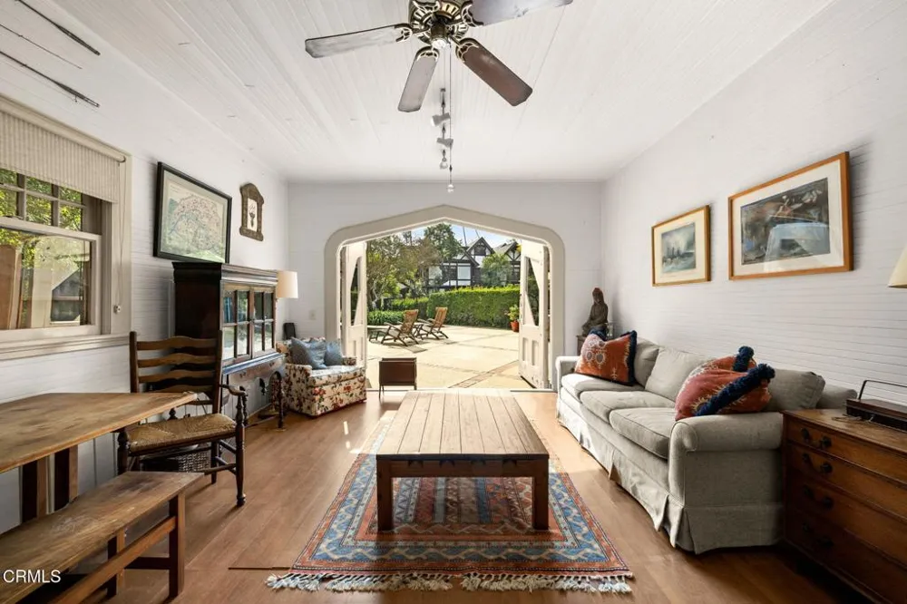412 Oaklawn Avenue South Pasadena, CA 91030