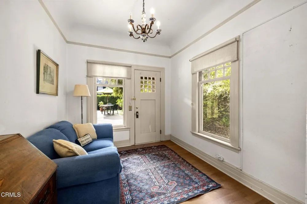 412 Oaklawn Avenue South Pasadena, CA 91030