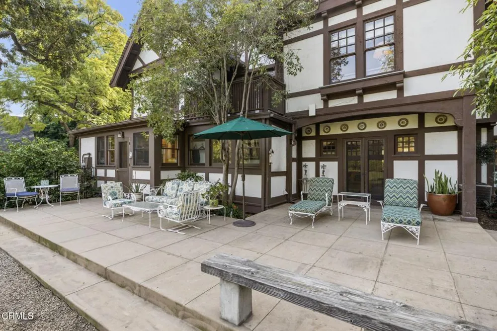 412 Oaklawn Avenue South Pasadena, CA 91030