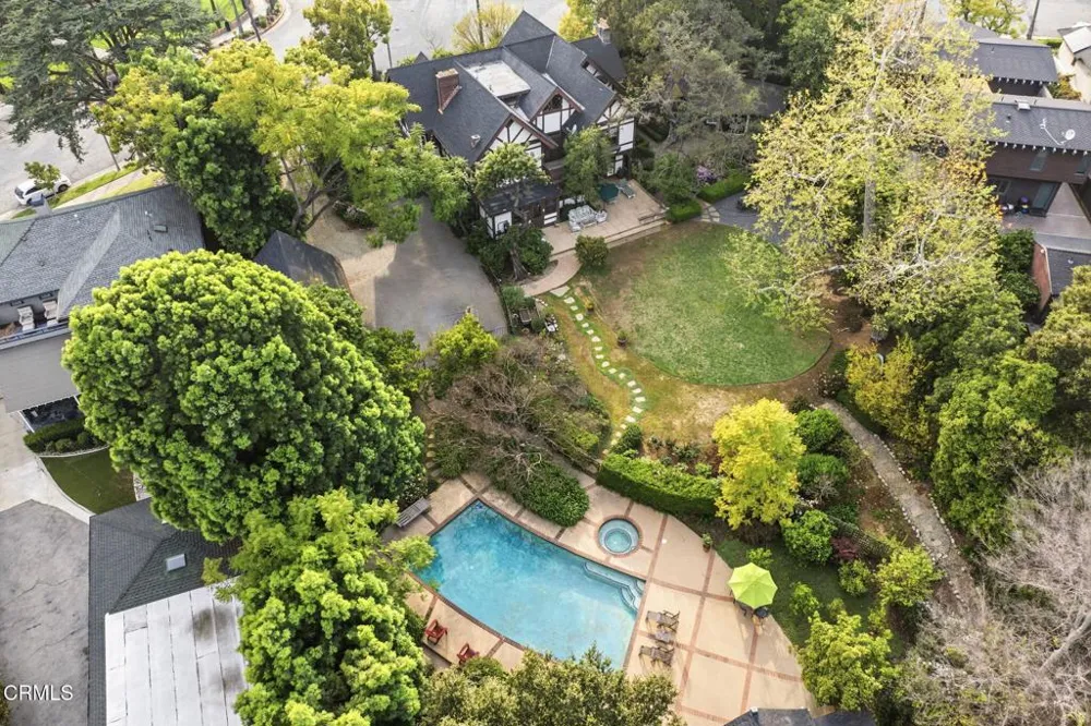 412 Oaklawn Avenue South Pasadena, CA 91030