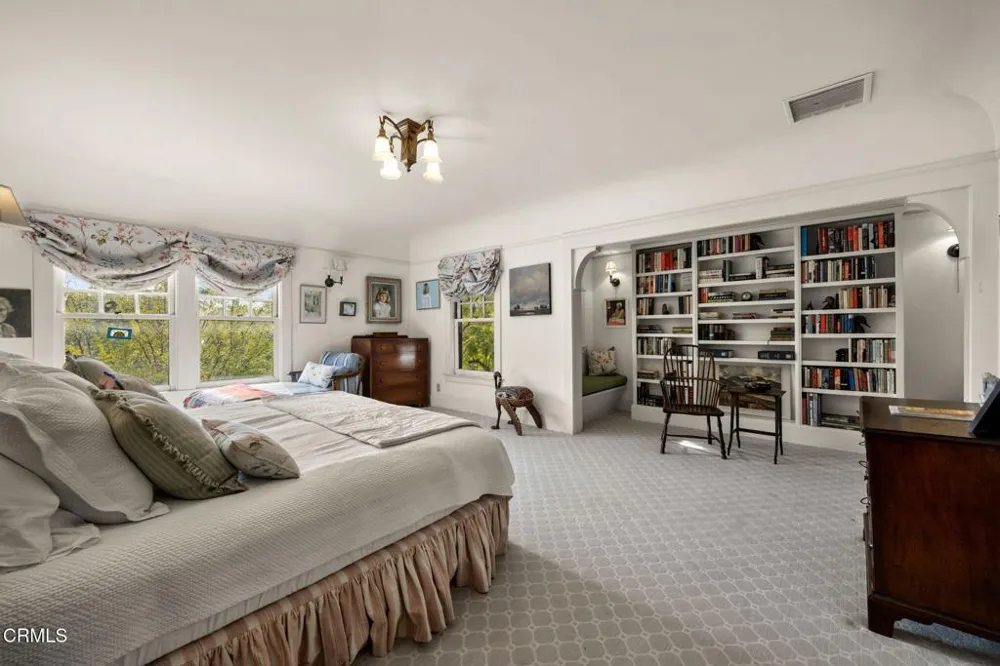 412 Oaklawn Avenue South Pasadena, CA 91030