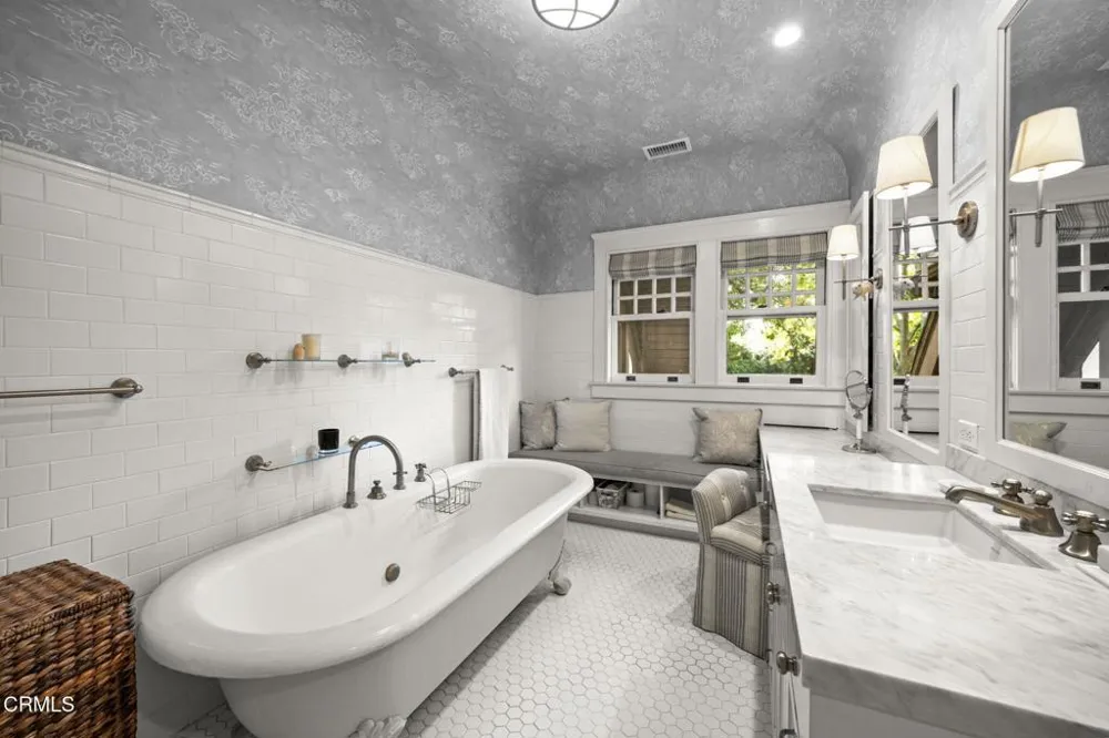 412 Oaklawn Avenue South Pasadena, CA 91030