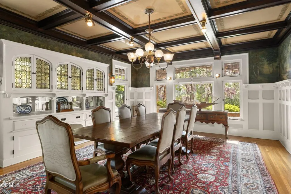 412 Oaklawn Avenue South Pasadena, CA 91030