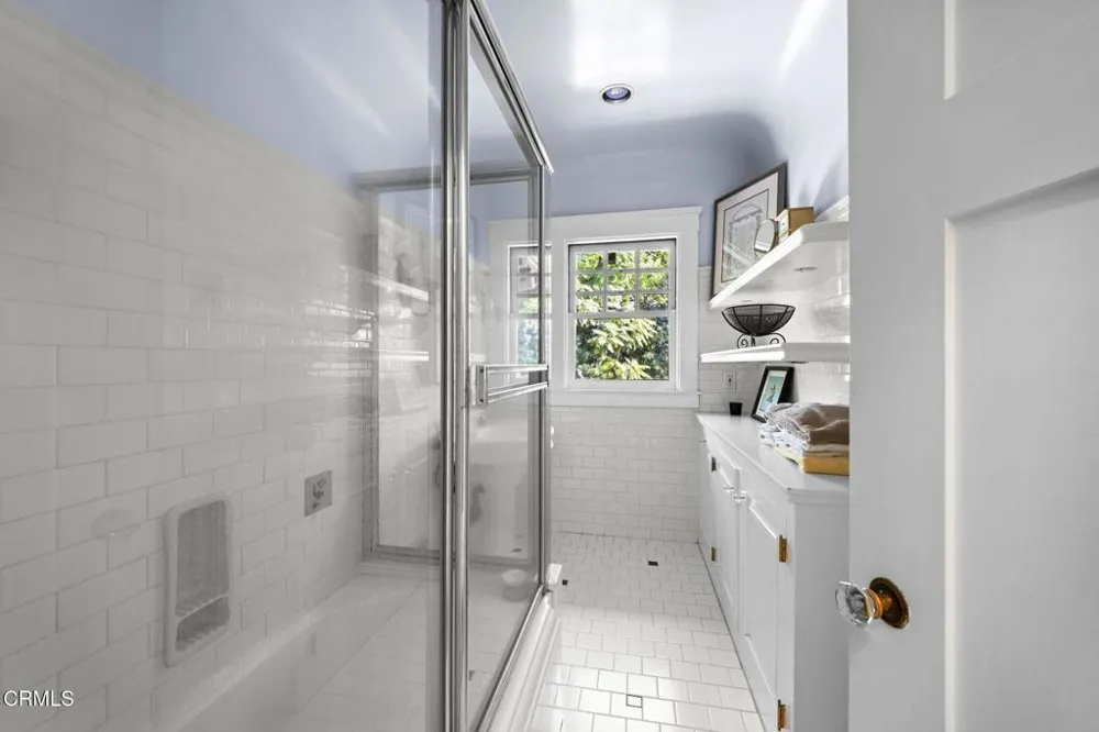 412 Oaklawn Avenue South Pasadena, CA 91030
