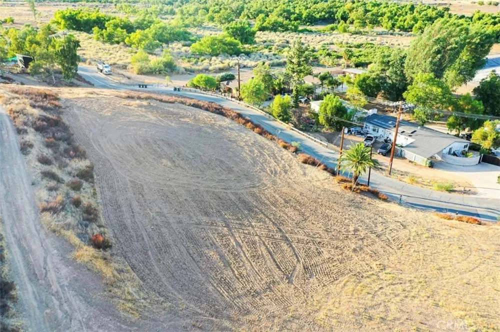 Strickland Lake Elsinore, CA 92530