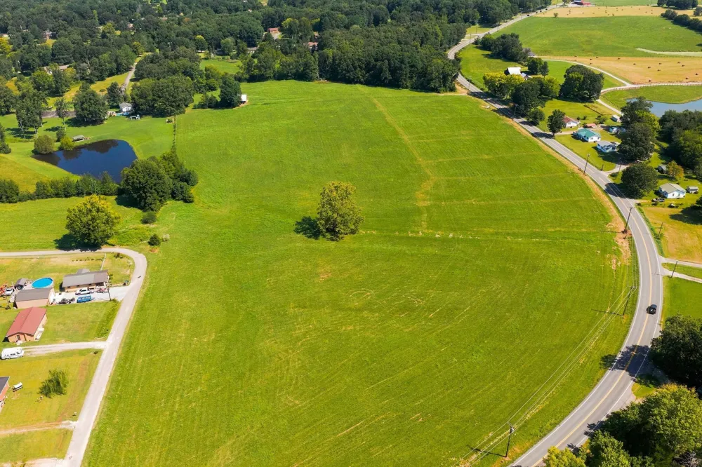 0 Travis Drive Tennessee Ridge, TN 37178