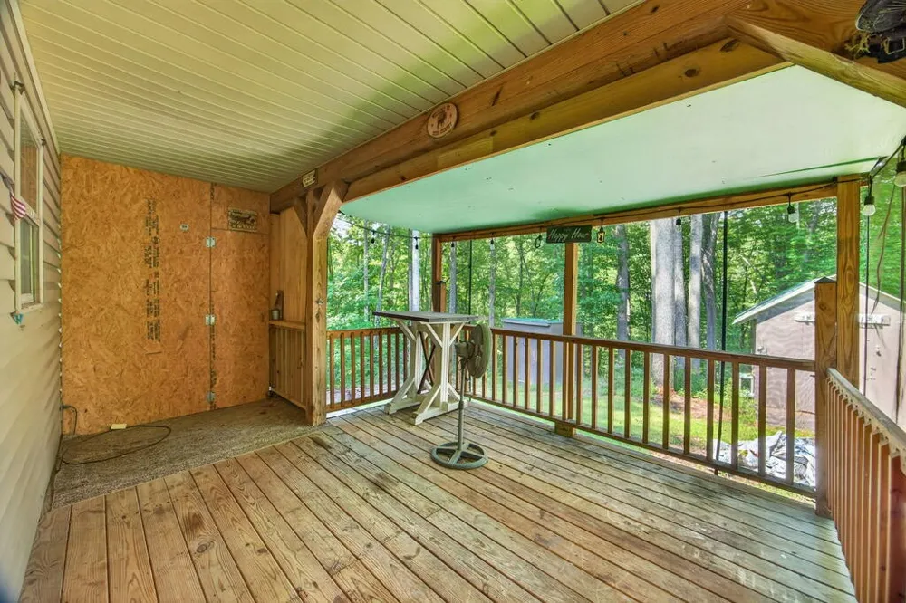 147 Ray Ln Gainesboro, TN 38562