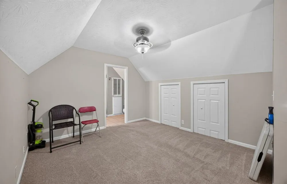 147 Ray Ln Gainesboro, TN 38562