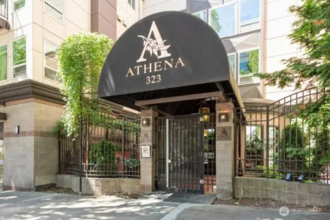 323 Queen Anne Avenue #616