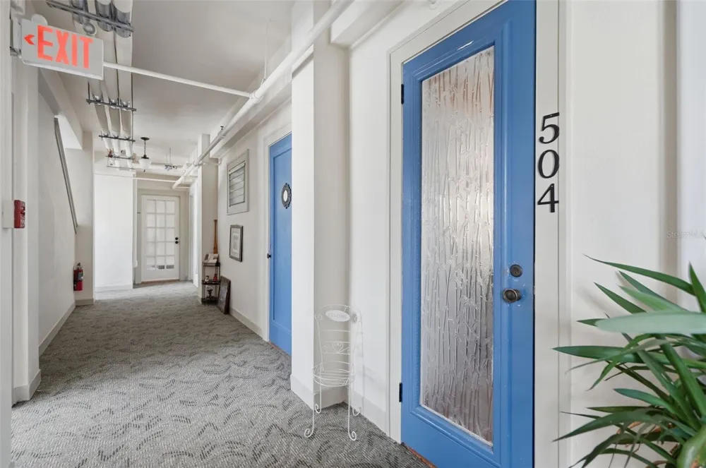 130 4TH AVENUE #504 St Petersburg, FL 33701