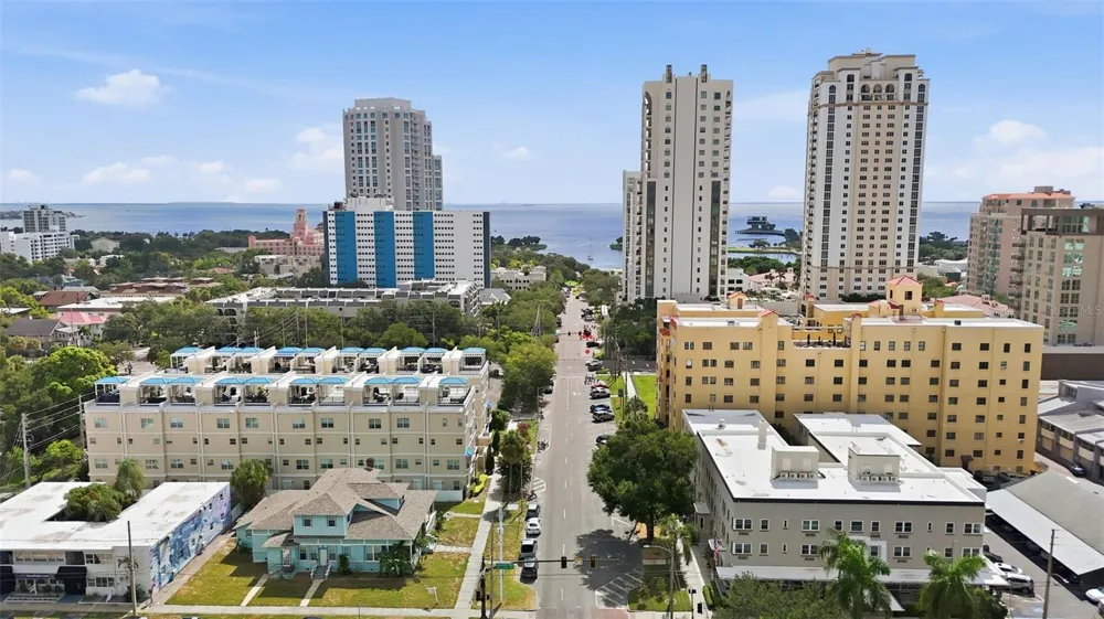 130 4TH AVENUE #504 St Petersburg, FL 33701