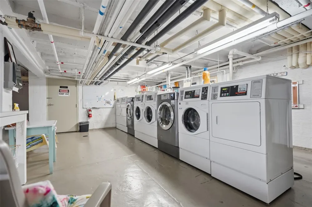 130 4TH AVENUE #504 St Petersburg, FL 33701